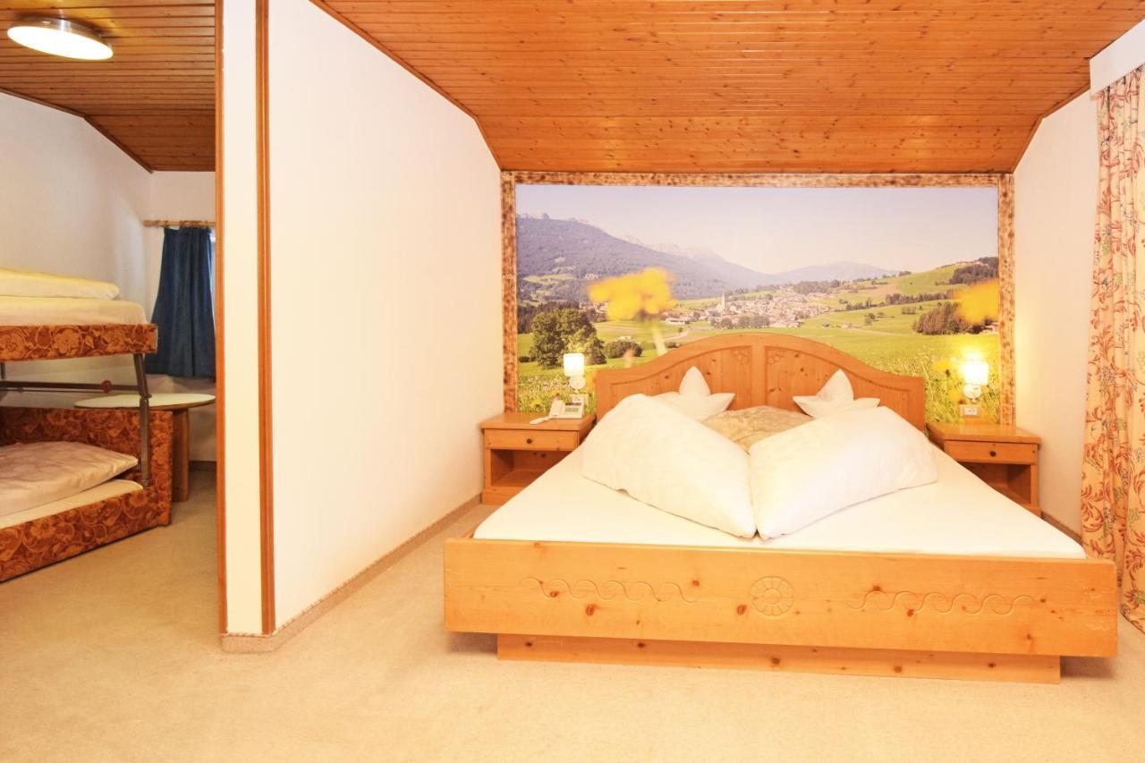 Hotel Chalet Olympia Monguelfo-Tesido / Welsberg-Taisten Esterno foto